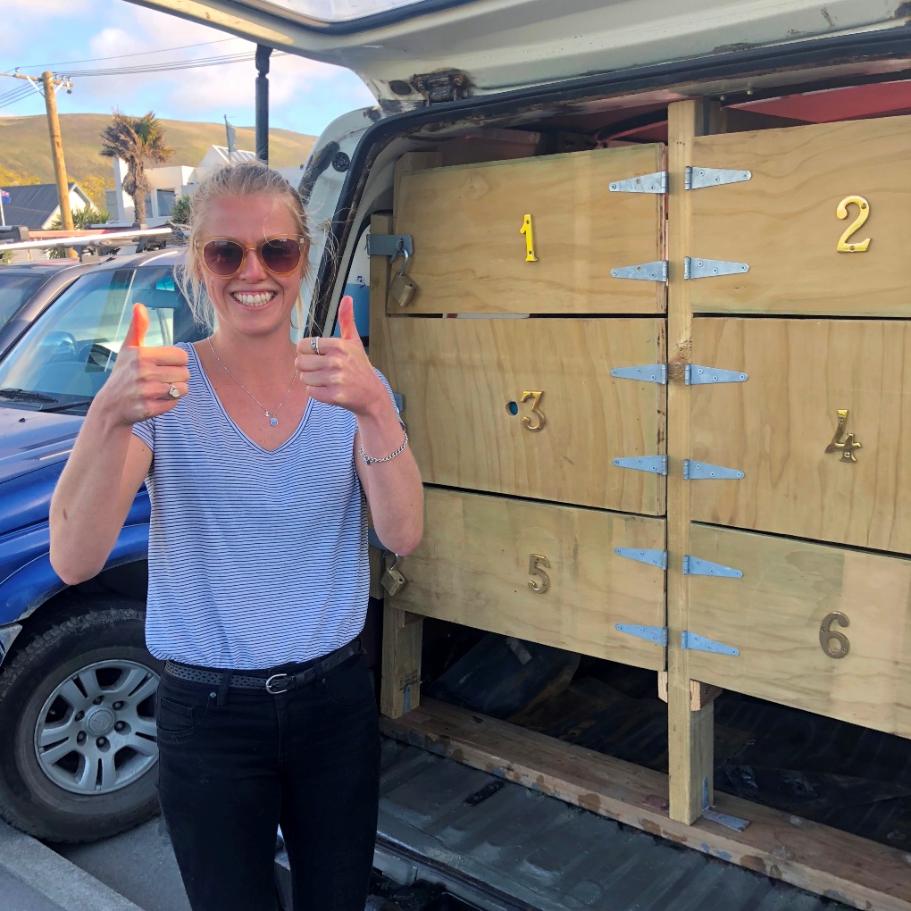 Surf locker - How it works - return to van